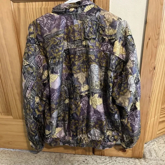 Vtg Nouveau Monde Sport 100% Silk Purple Fall Leaves Print Bomber Fabric Jacket - Picture 6 of 6